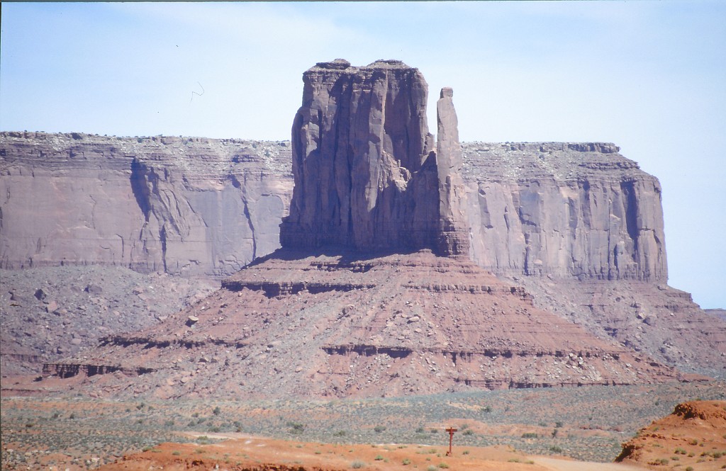 IMG_0076.jpg - Monument Valley  http://en.wikipedia.org/wiki/Monument_Valley 