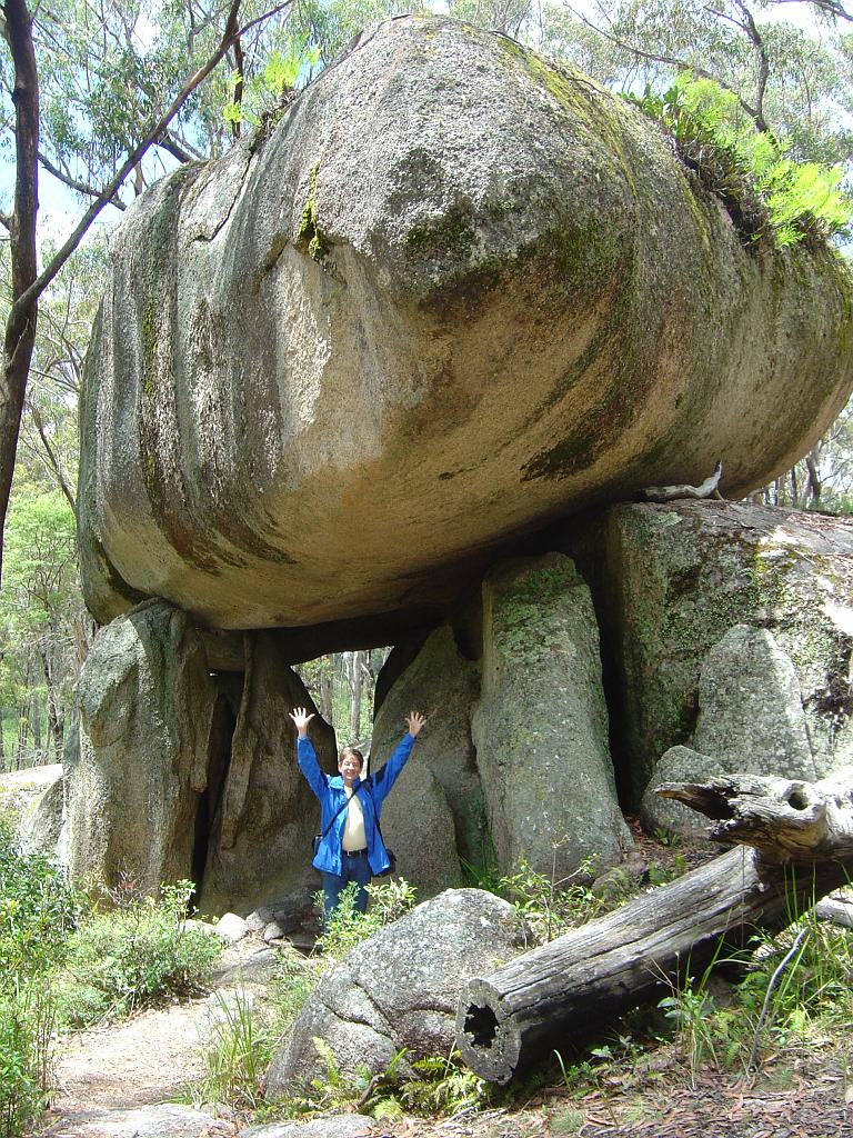 DSC02948.JPG - Roland in the Bald Rock National Park