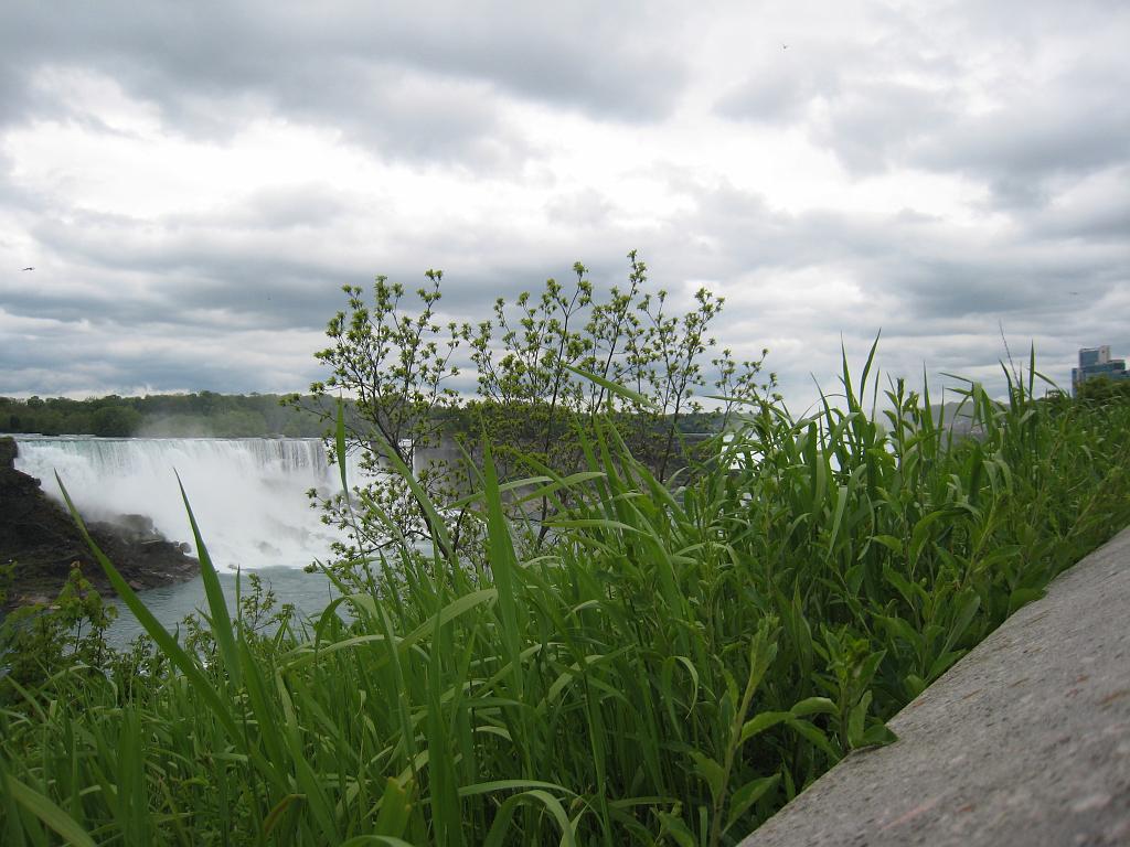 IMG_7110.JPG - Niagara and Horseshoe Falls
