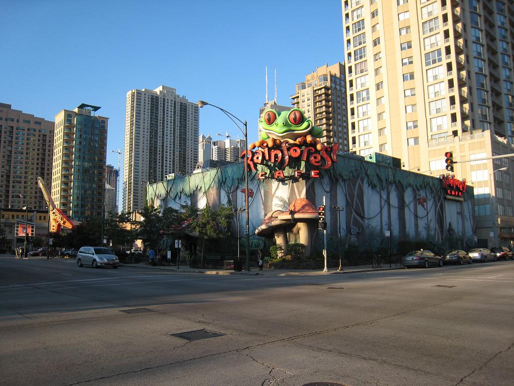 IMG_8982.JPG - Rainforest Cafe