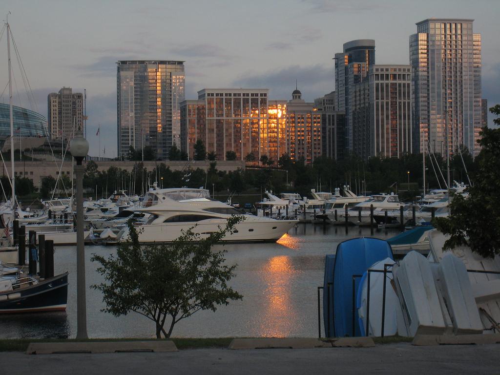 IMG_9087.JPG - Northerly Island harbour