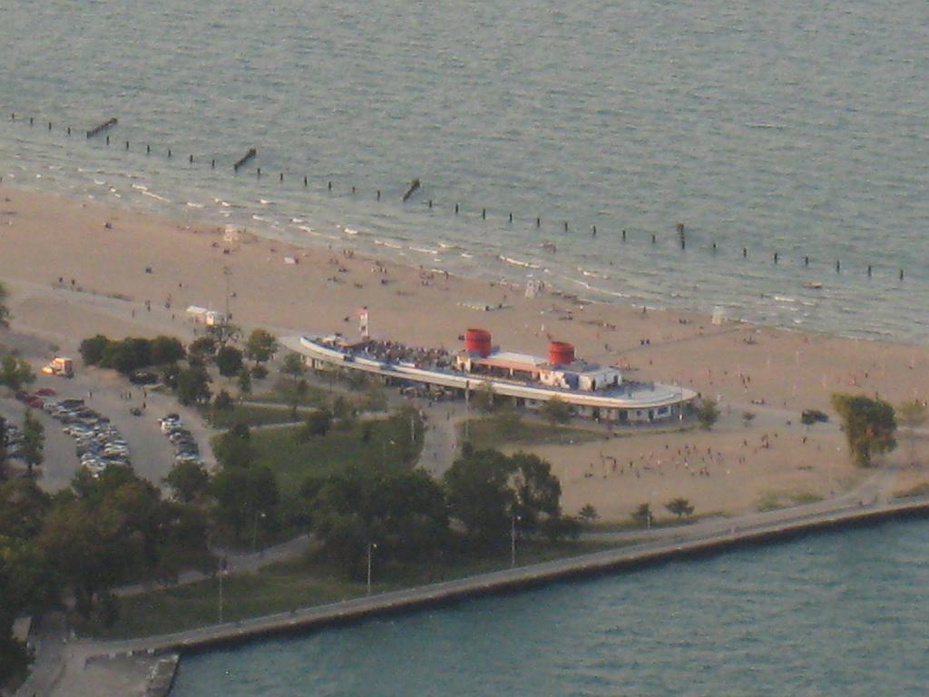 IMG_9230.JPG - North Beach Boat House from Hancock Tower