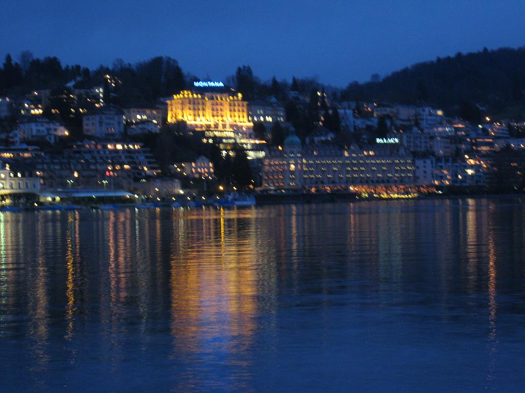 IMG_0065.JPG - Lucerne lakefront hotels