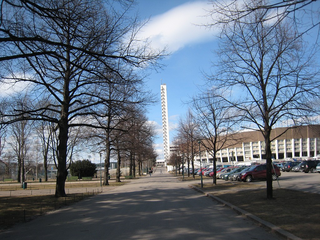 IMG_0956.JPG - Olympic Stadium of the 1952 games ( http://en.wikipedia.org/wiki/Helsinki_Olympic_Stadium )