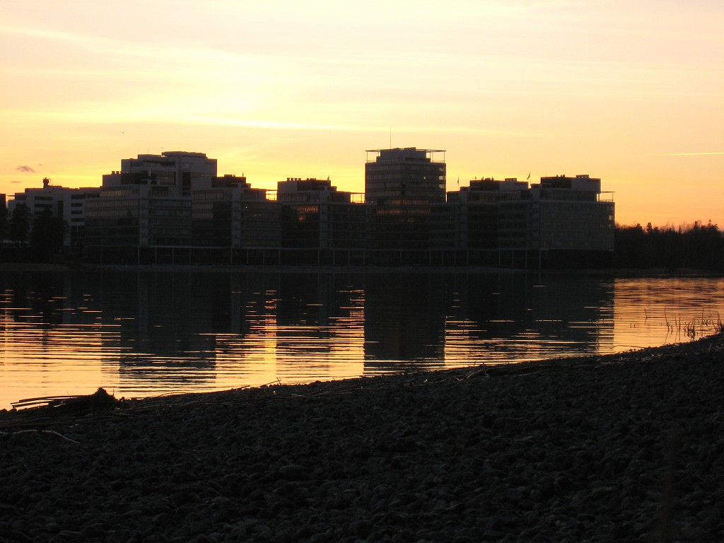IMG_1059.JPG - Espoo at dusk ( Espoo )