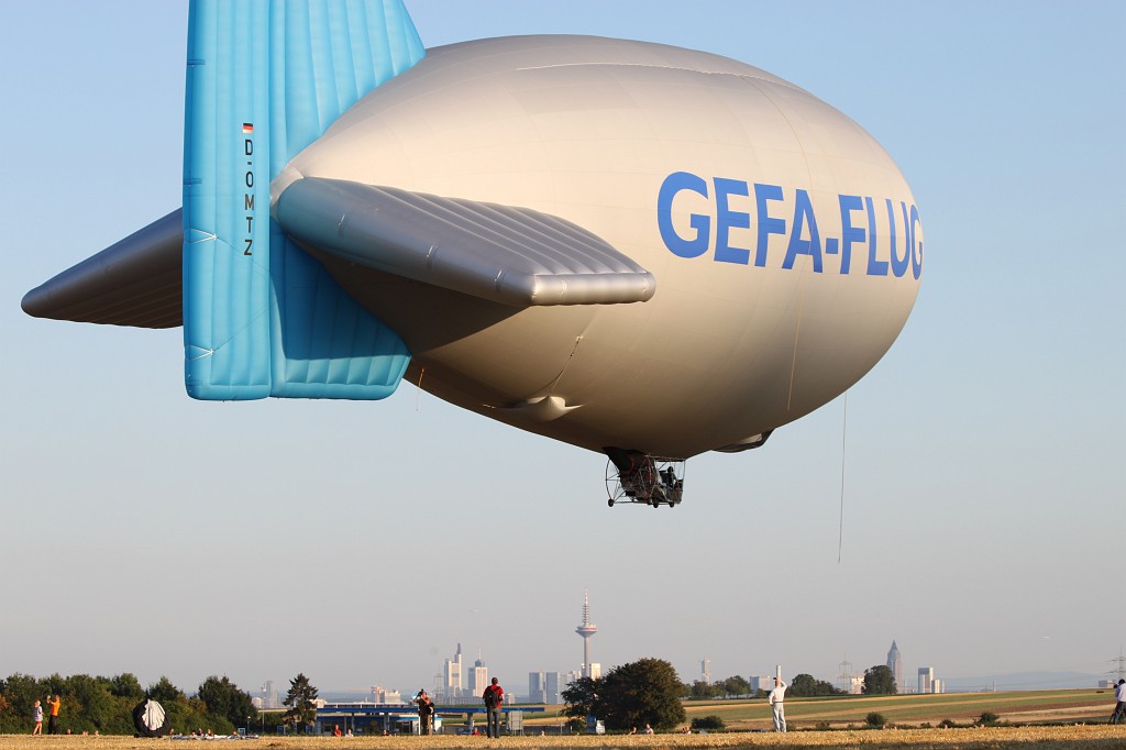 IMG_2724.JPG - 6. Bad Homburger Luftschiffparade 2009  http://www.bad-homburger-luftschiffparade.de/web/home/index.htm 