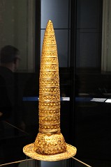 Berlin Gold Hat