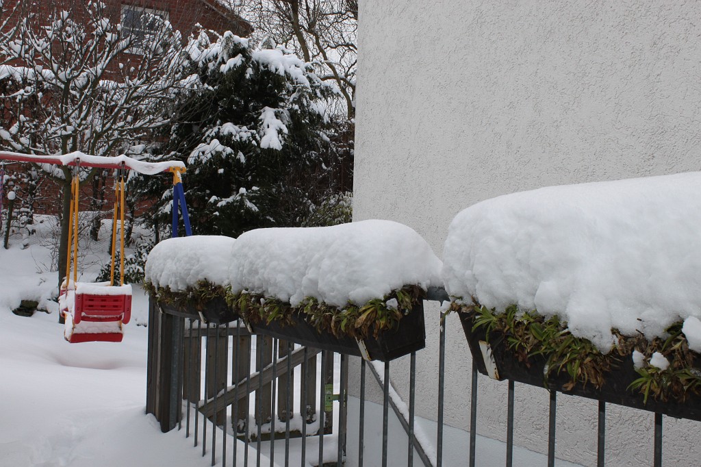 IMG_4507.JPG - Deep snow