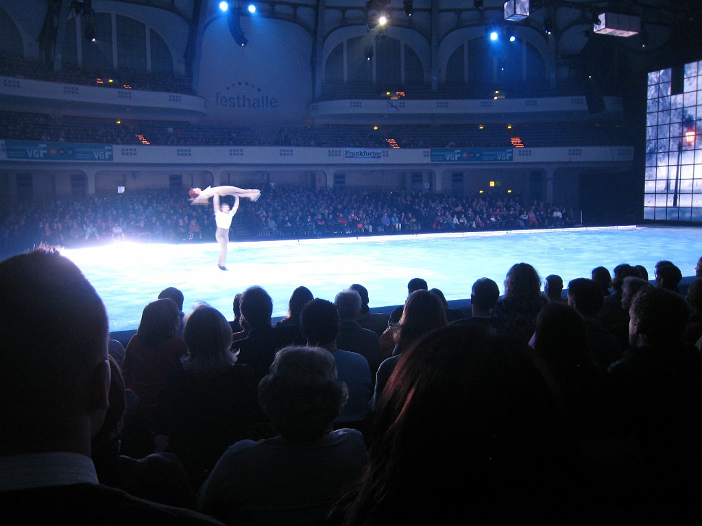 X_IMG_1804.JPG - Holiday on Ice