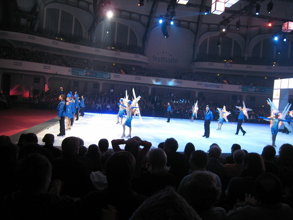 X_IMG_1835.JPG - Holiday on Ice