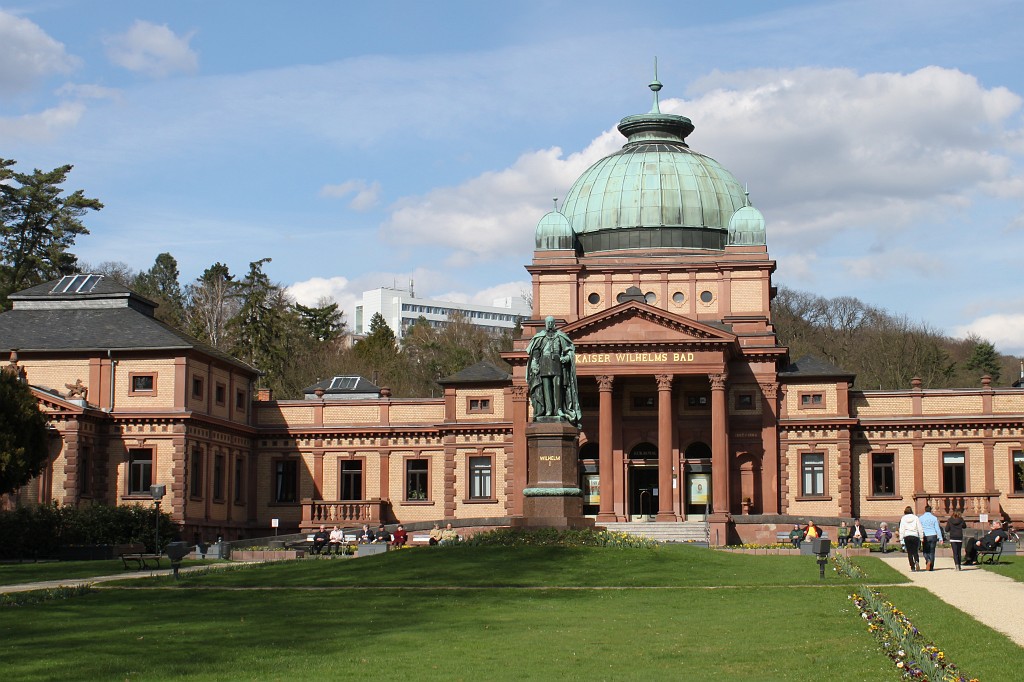 IMG_4950.JPG - Kaiser-Wilhelms-Bad  http://de.wikipedia.org/wiki/Kaiser-Wilhelms-Bad . One of the baths  where you can drink the waters of Bad Homburg vor der HÃ¶he  http://en.wikipedia.org/wiki/Bad_Homburg_vor_der_H%C3%B6he .