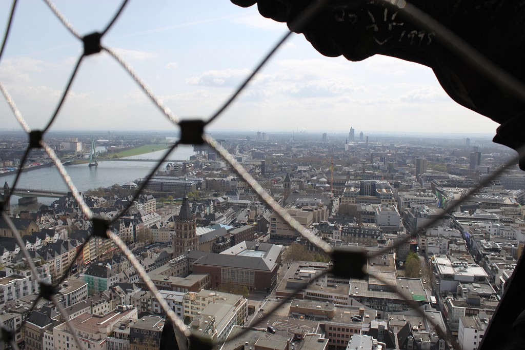 IMG_5121.JPG - View from Cologne Cathedral tower  http://en.wikipedia.org/wiki/Cologne_Cathedral 