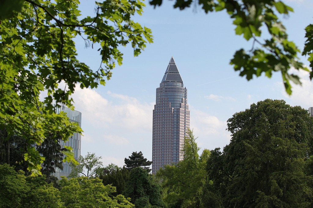 IMG_5839.JPG - Messeturm  http://en.wikipedia.org/wiki/Messeturm 