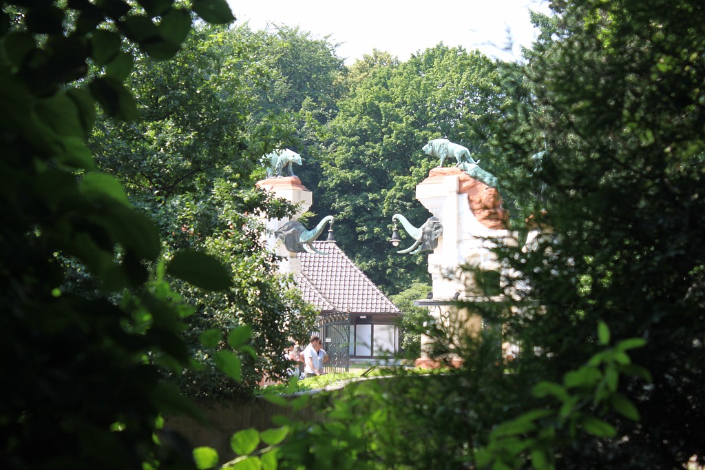 IMG_6543.JPG - Old entrance of Tierpark Hagenbeck  http://en.wikipedia.org/wiki/Tierpark_Hagenbeck 