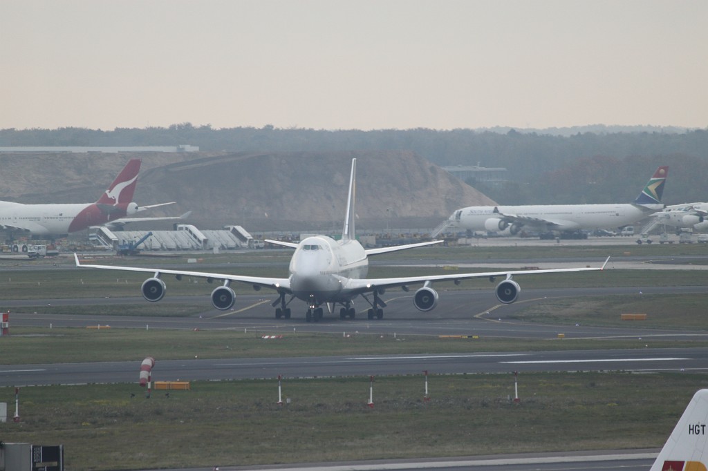 IMG_8369.JPG - Boeing 747  http://en.wikipedia.org/wiki/Boeing_747  at Frankfurt Airport  http://en.wikipedia.org/wiki/Frankfurt_Airport 