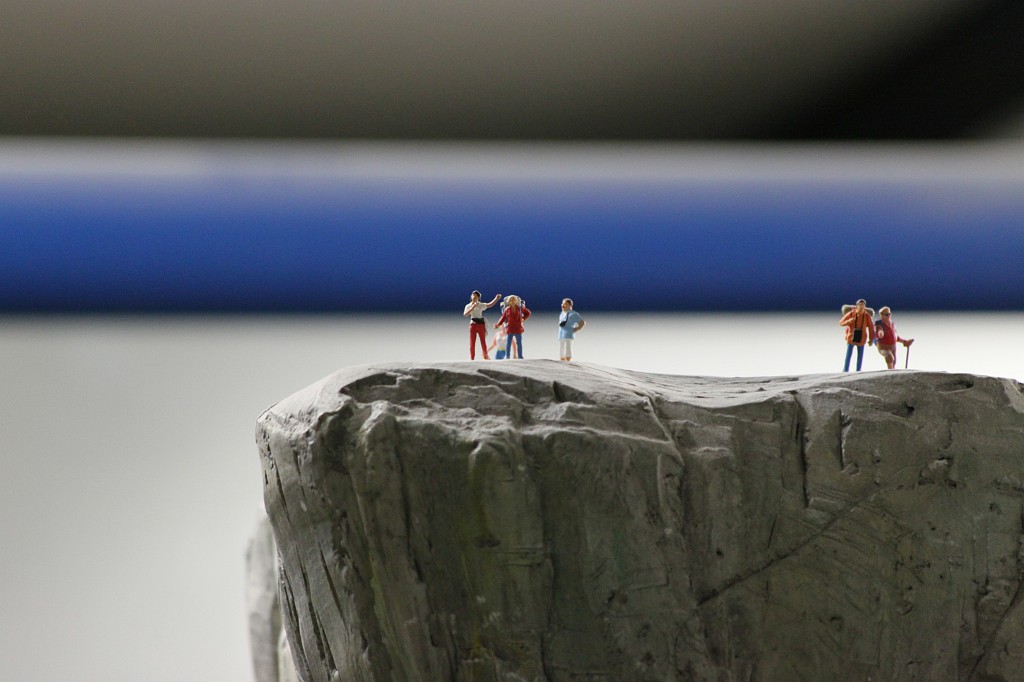 IMG_9554.JPG - Miniature Wonderland (Miniatur Wunderland)  http://en.wikipedia.org/wiki/Miniatur_Wunderland  On the top