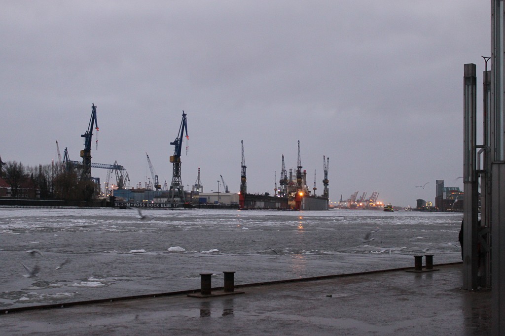 IMG_9631.JPG - Blohm + Voss shipyard  http://en.wikipedia.org/wiki/Blohm_%2B_Voss 