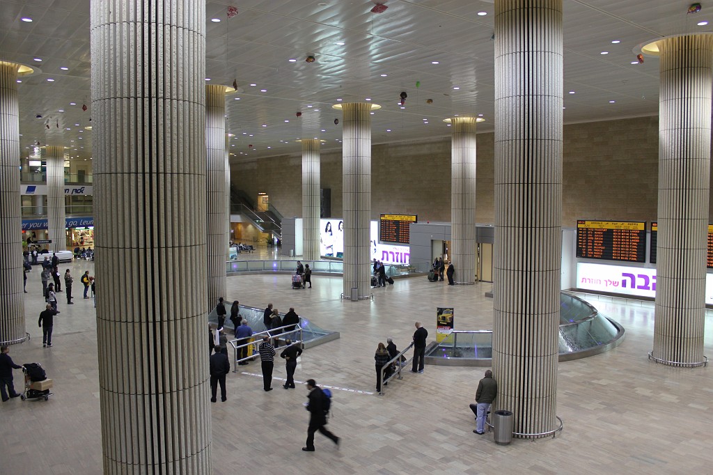 IMG_0199.JPG - Ben Gurion International Airport  http://en.wikipedia.org/wiki/Ben_Gurion_International_Airport 