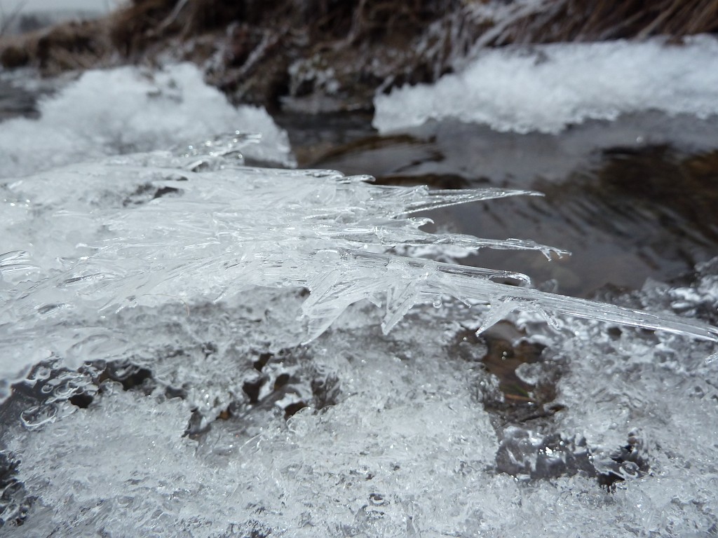 P1020521.JPG - Water & Ice