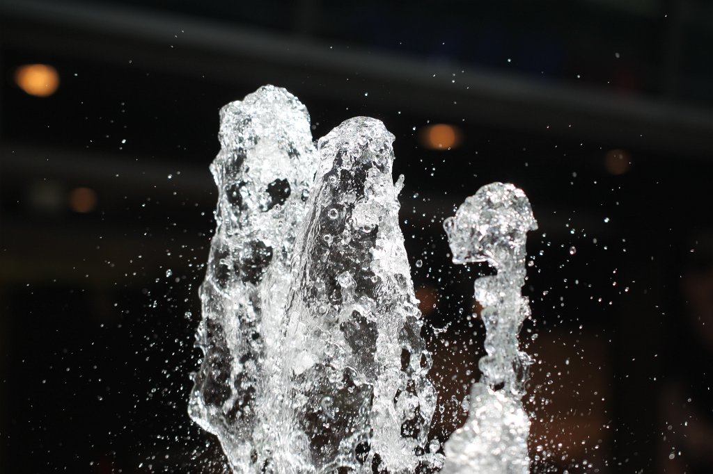 IMG_0545.JPG - Fountain