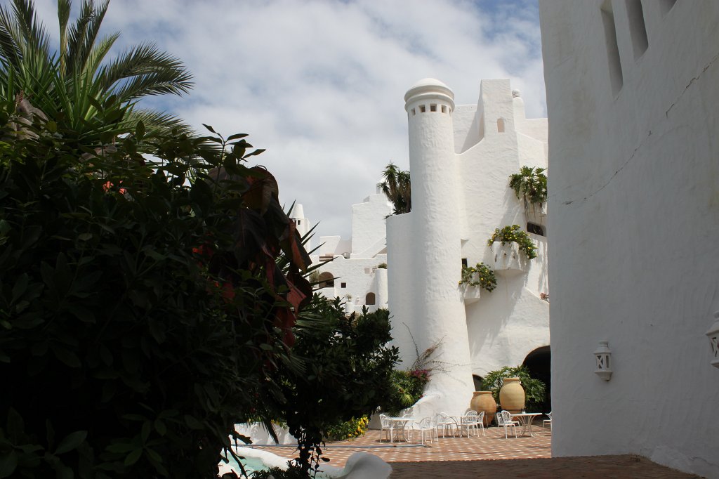 IMG_4352.JPG - Hotel Jardin Tropical  http://www.jardin-tropical.com/ view