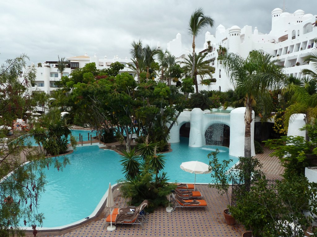 P1030980.JPG - Hotel Jardin Tropical  http://www.jardin-tropical.com/  view