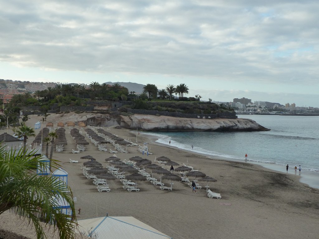 P1040083.JPG - Playa & Castillo del Duque