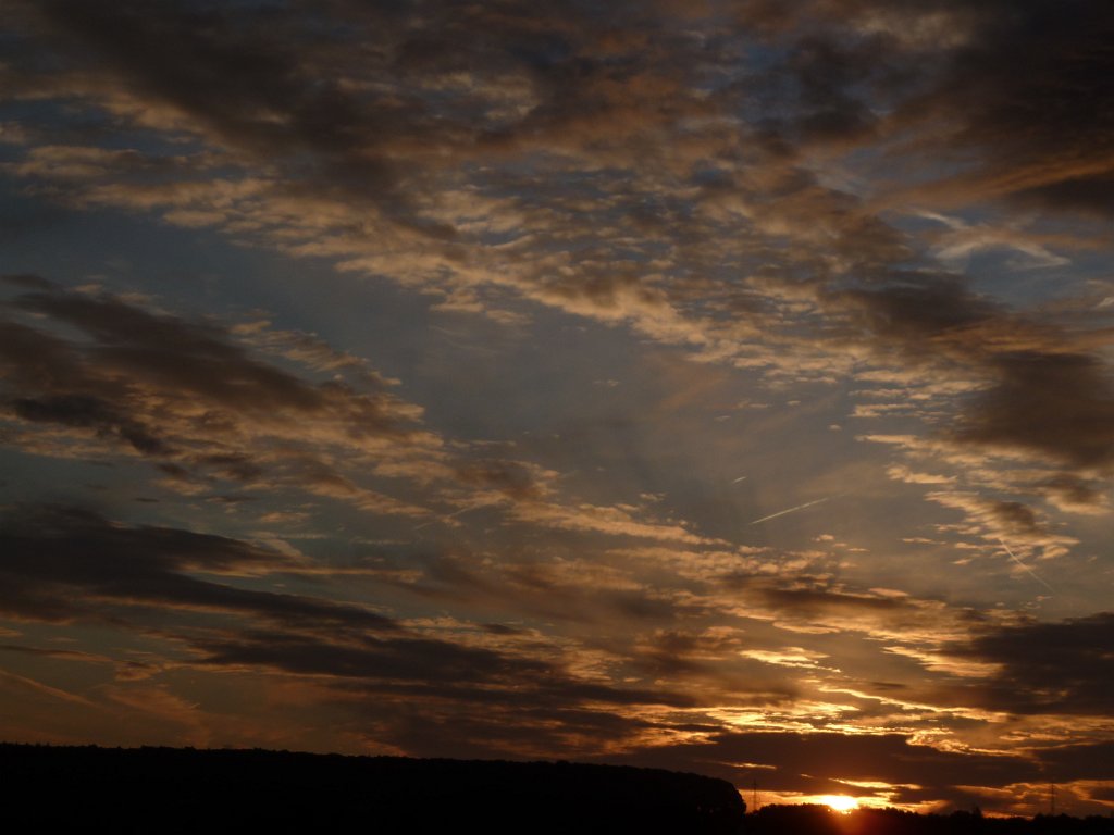 P1050541.JPG - Sunrise