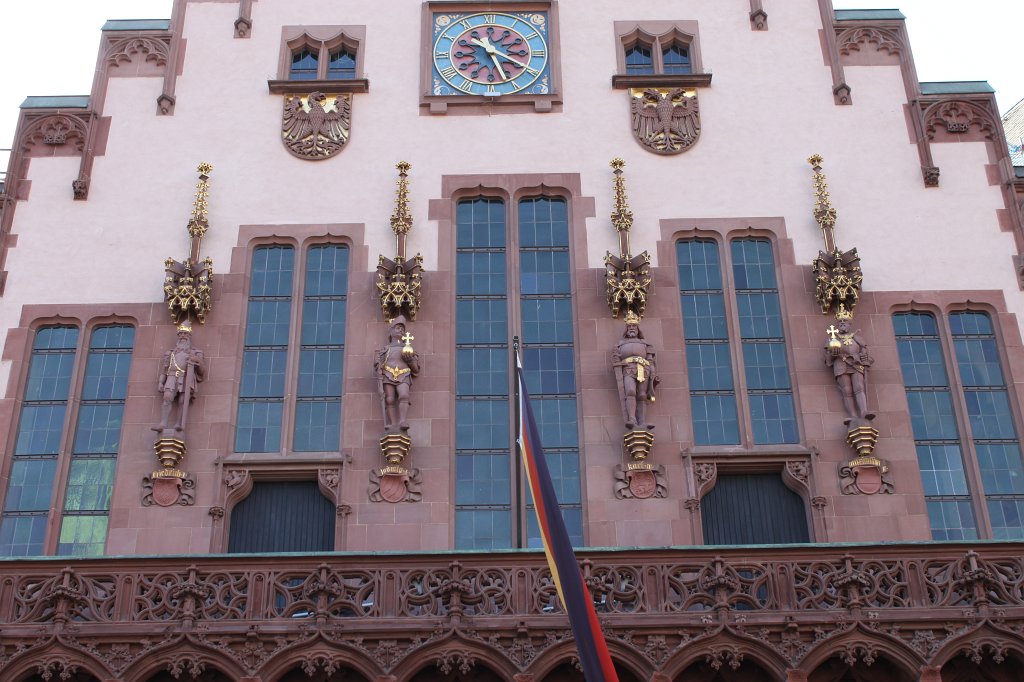 IMG_7826.JPG - Römer  http://en.wikipedia.org/wiki/R%C3%B6mer 