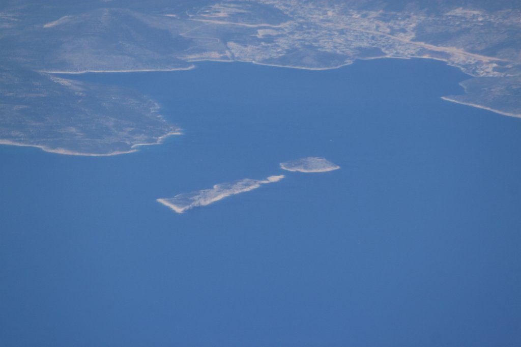 IMG_8668.JPG - Exclamation mark islands near Kalkan  http://en.wikipedia.org/wiki/Kalkan 