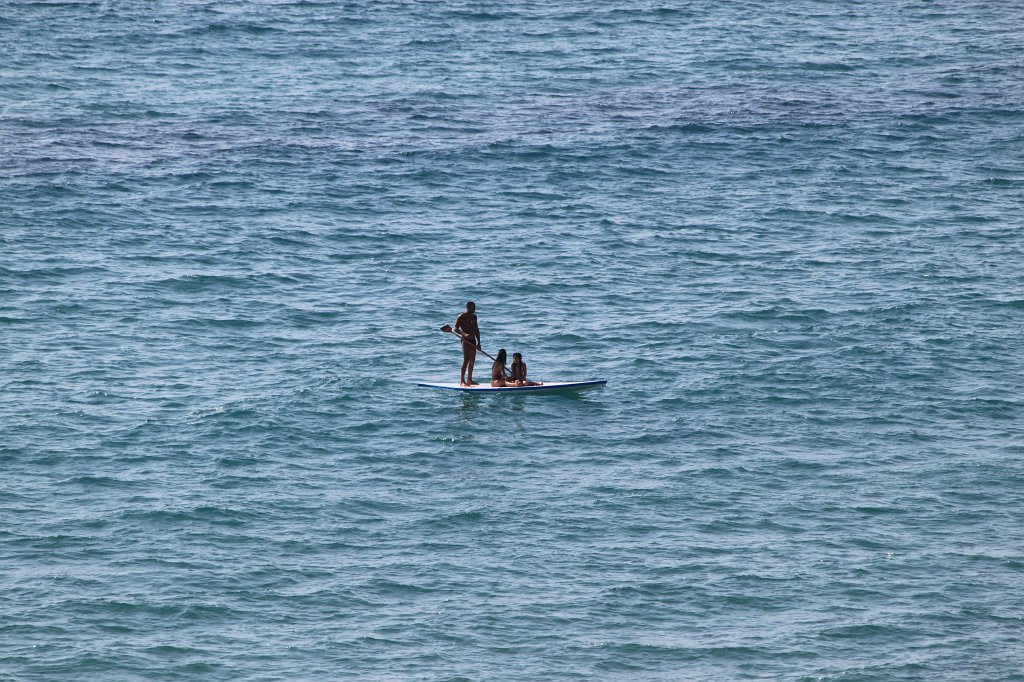 IMG_8910.JPG - Two passengers on the board