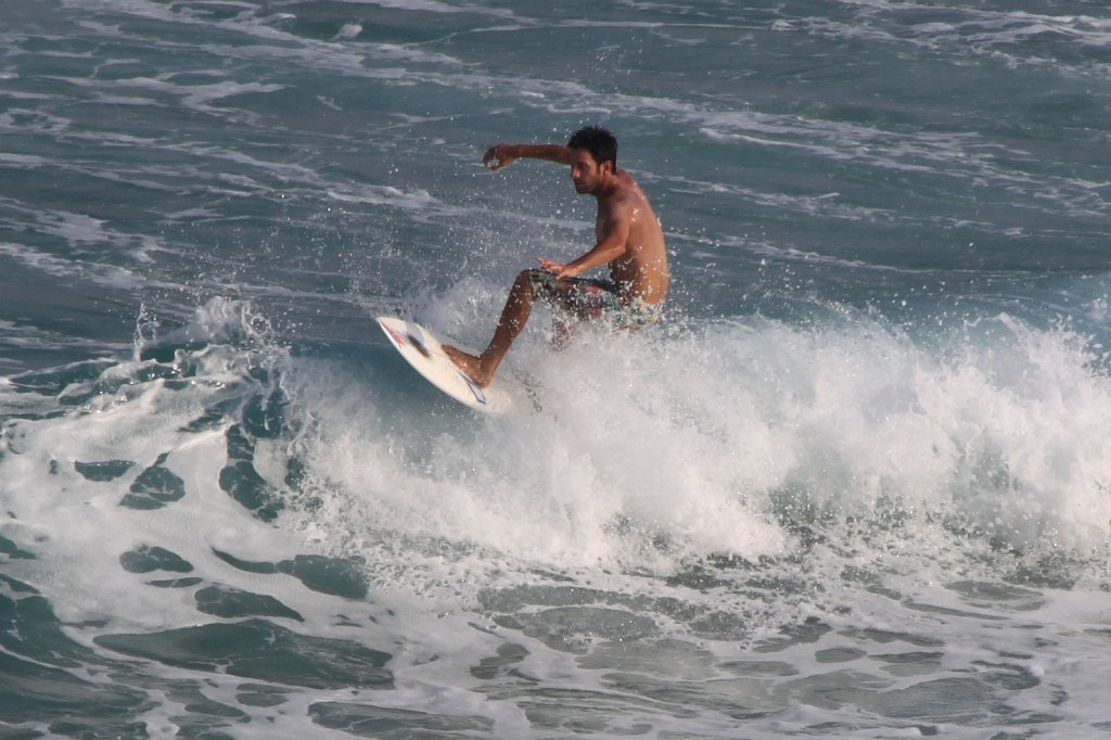 IMG_9042.JPG - Surfer