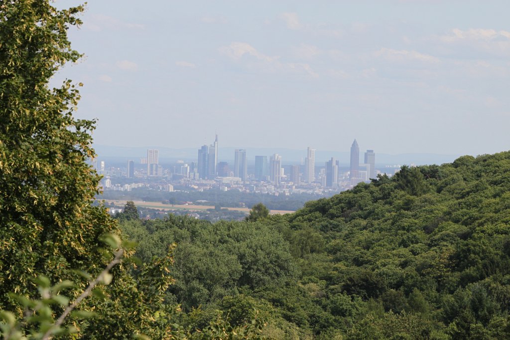 IMG_1304.JPG - Frankfurt  http://en.wikipedia.org/wiki/Frankfurt 