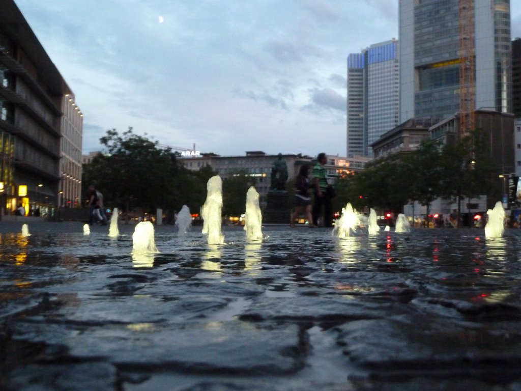 P1080878.JPG - Fountain