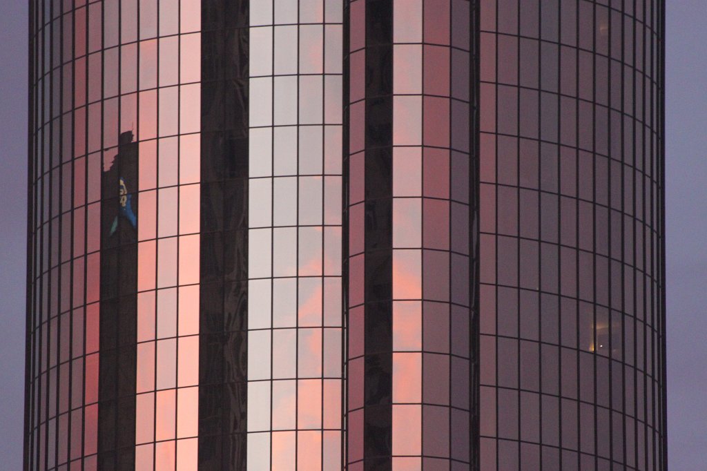 IMG_1713.JPG - Westin Peachtree Plaza Hotel  http://en.wikipedia.org/wiki/Westin_Peachtree_Plaza_Hotel 