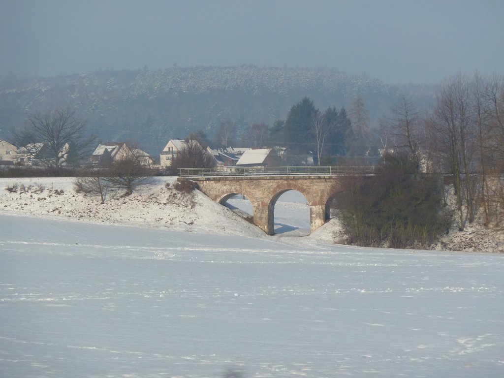 P1090692.JPG - Taunusbahn Viadukt