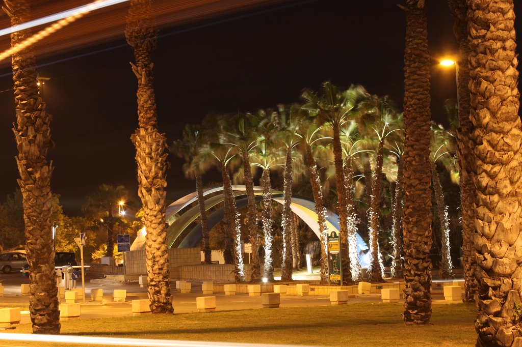 IMG_3608.JPG - Rainbow gate to  Herzliya  beach at dusk