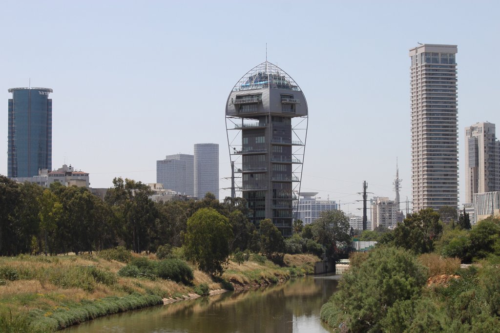 IMG_3835.JPG -  Garden Tower  architected by Ilan Pivko