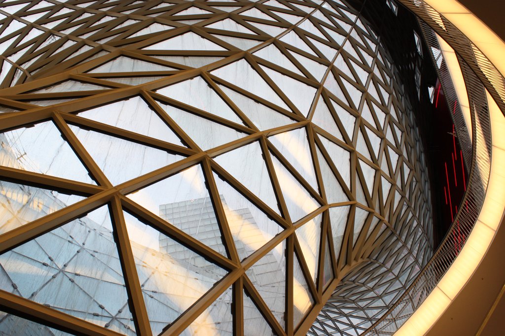 IMG_4632.JPG -  MyZeil  glass roof during rain.