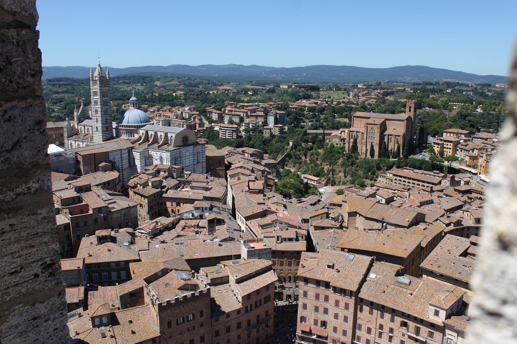 IMG_6144.JPG -  Cattedrale di Santa Maria Assunta  to the left and  Basilica of San Domenico  to the right