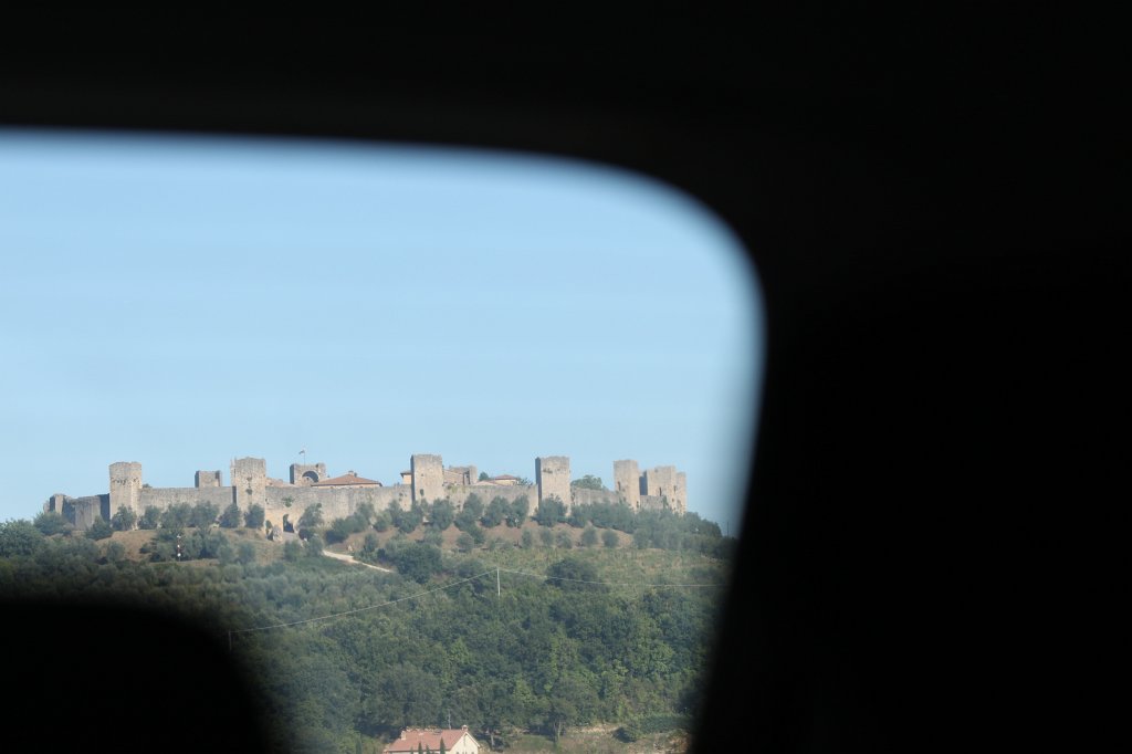 IMG_6305.JPG -  Monteriggioni 