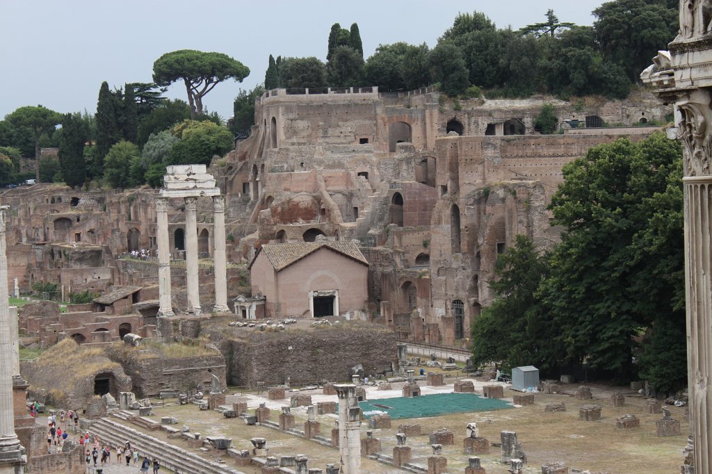 IMG_7310.JPG -  Basilica Julia  &  Temple of Castor and Pollux 