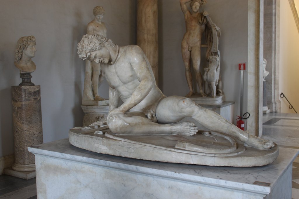 IMG_7331.JPG - Statue in the  Capitoline Museums 