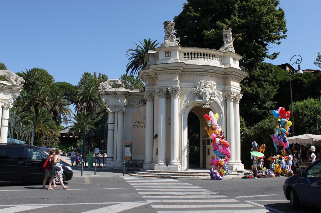 IMG_7421.JPG - Zoo ( Bioparco ) Entrance