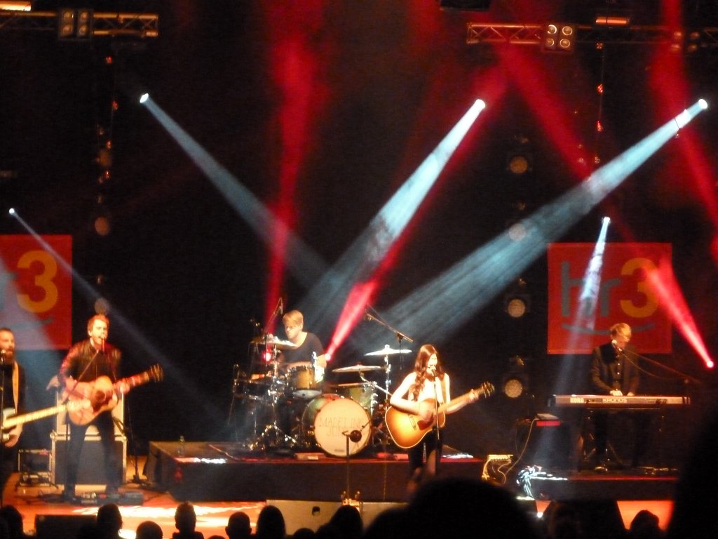 P1110605.JPG -  hr3 @night -  Madeline Juno 