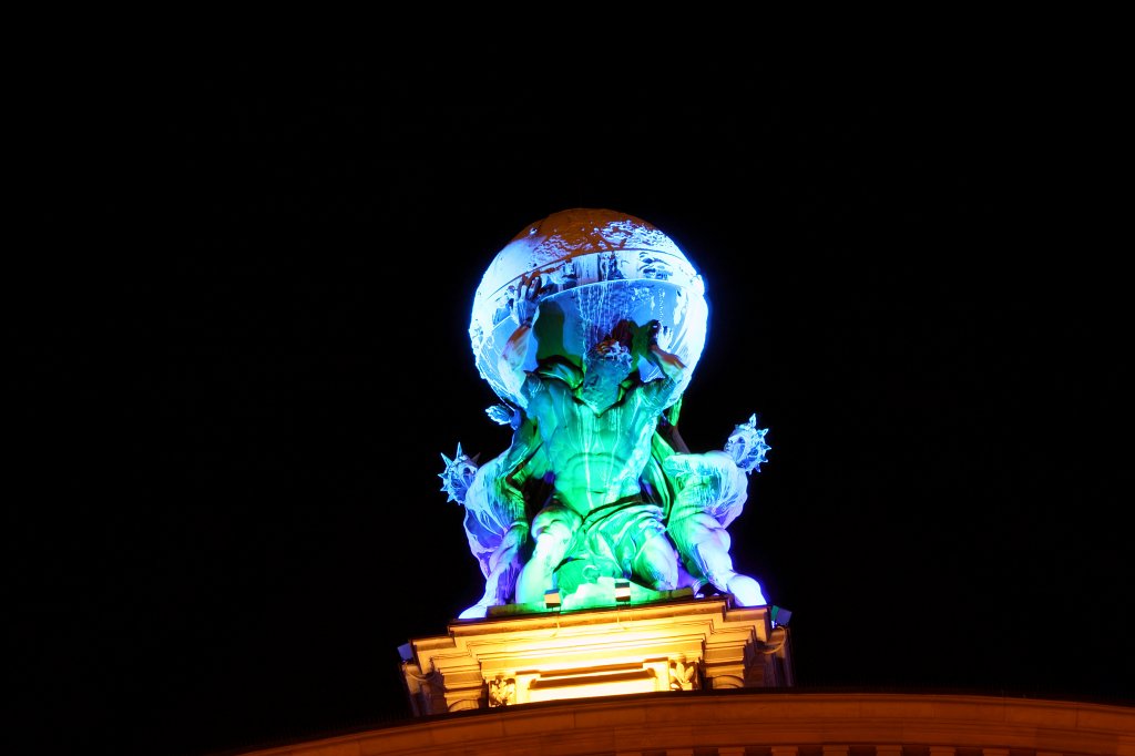 IMG_9265_c.JPG - Luminale 2014 - Main Railway Station in a new Light