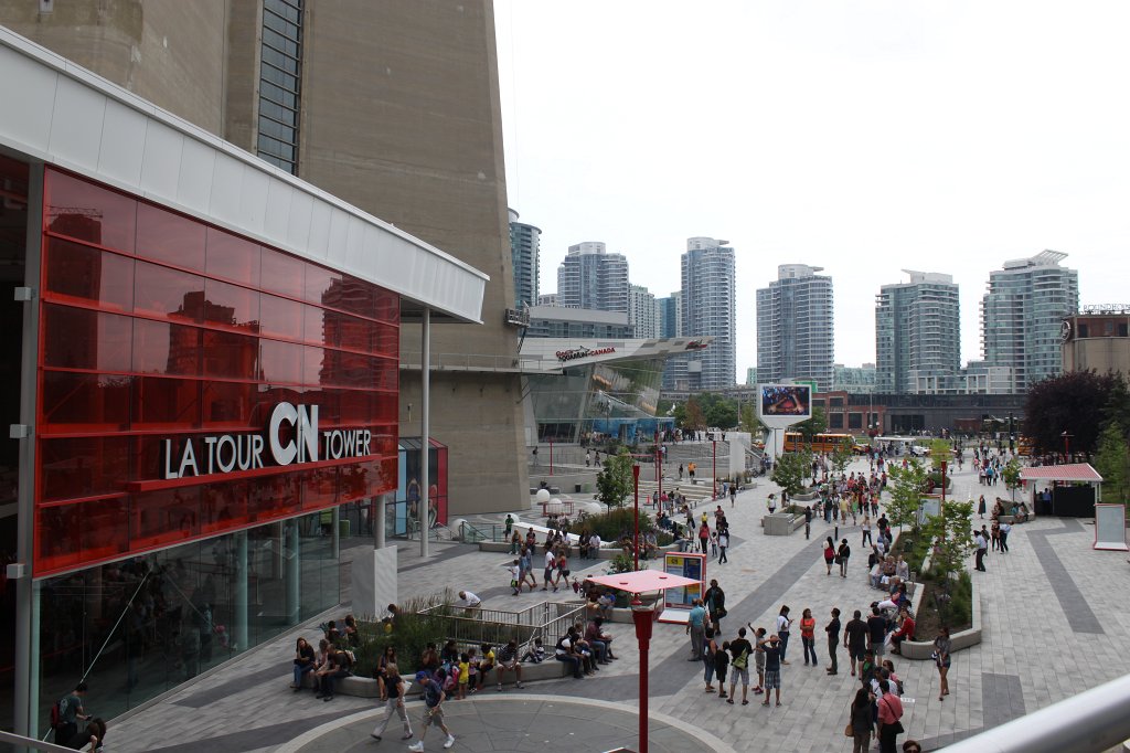 IMG_2126.JPG -  La Tour CN Tower 