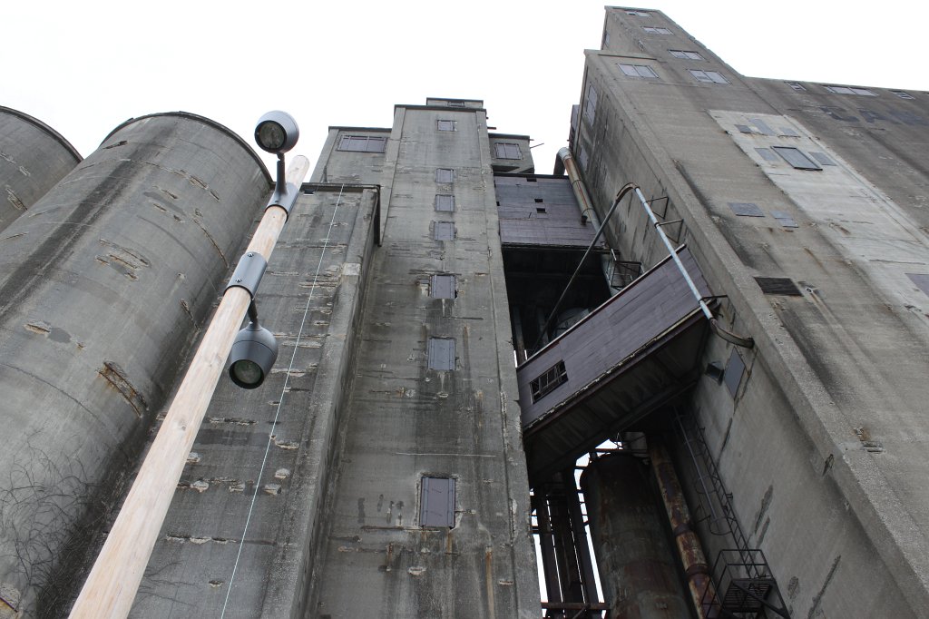 IMG_2155.JPG - Canada Malting Silos