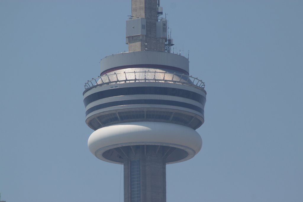 IMG_2375.JPG -  CN tower  main pod