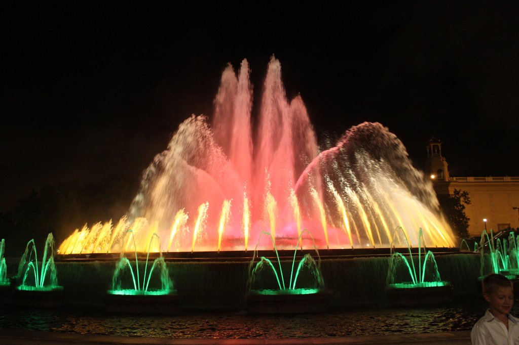 IMG_4217.JPG -  Font màgica de Montjuïc  - Water, light and music show